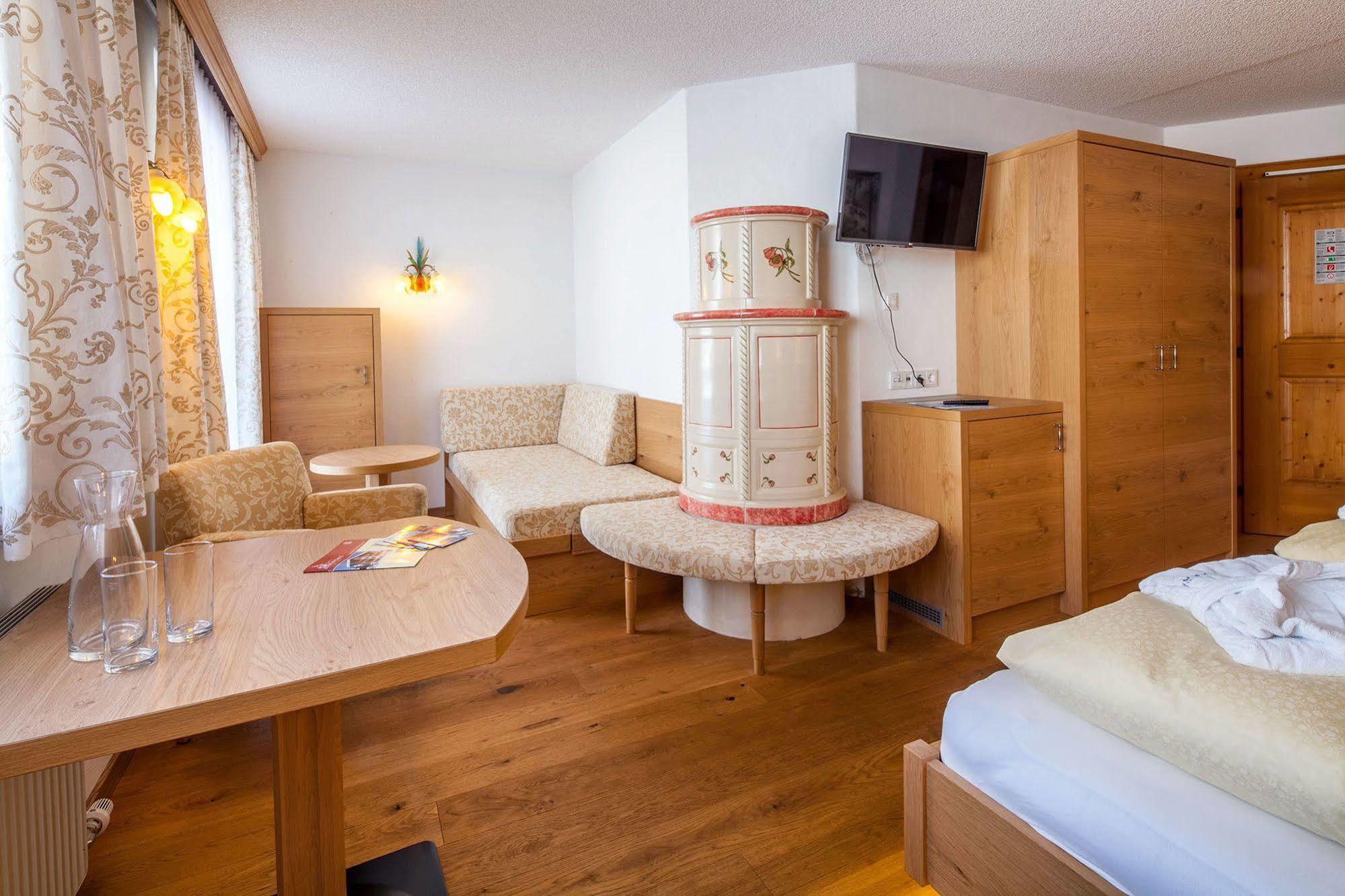 Hotel Anemone Lech am Arlberg Exterior photo